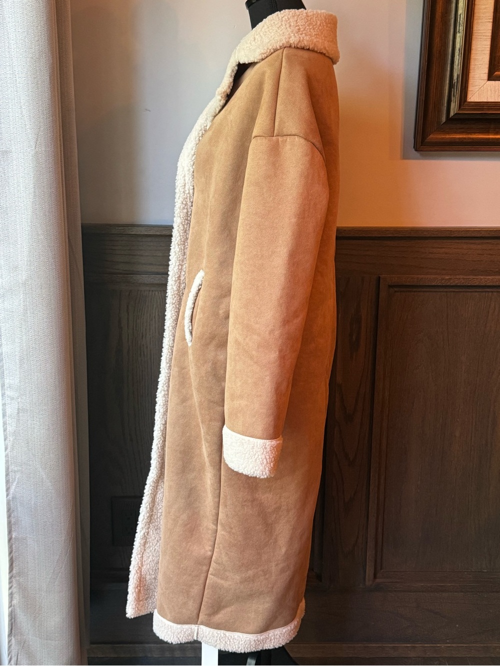 Yozy Long Double-Breasted Shearling-Trim Trench Coat in Camel NWT Medium - Picture 3 of 9